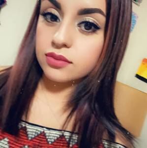 Meet your Posher, Lina